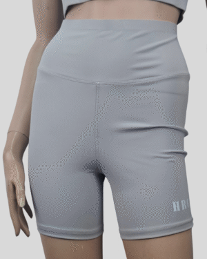 WOMEN'S SHORT LEGGINGS - TRAIN ESSENTIALS